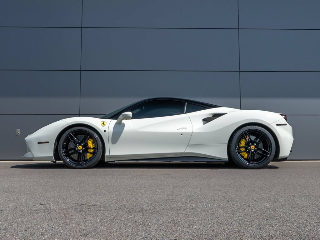 Certified 2018 Ferrari 488 GTB RWD image 10