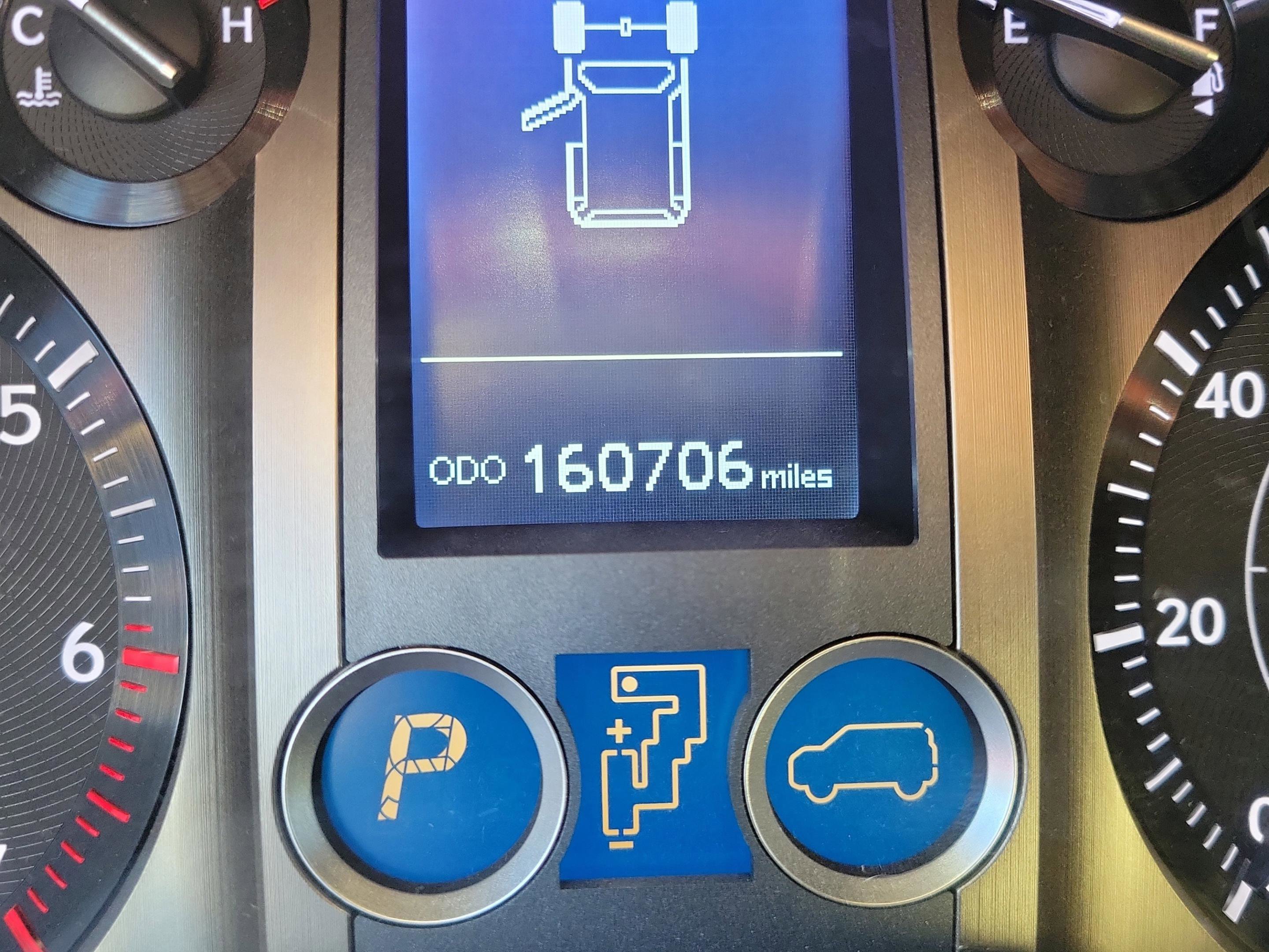 Used 2016 Lexus GX 460 w/ Premium Package image 17