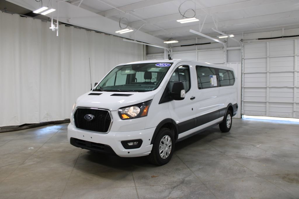 Used 2024 Ford Transit 350 XLT image 4