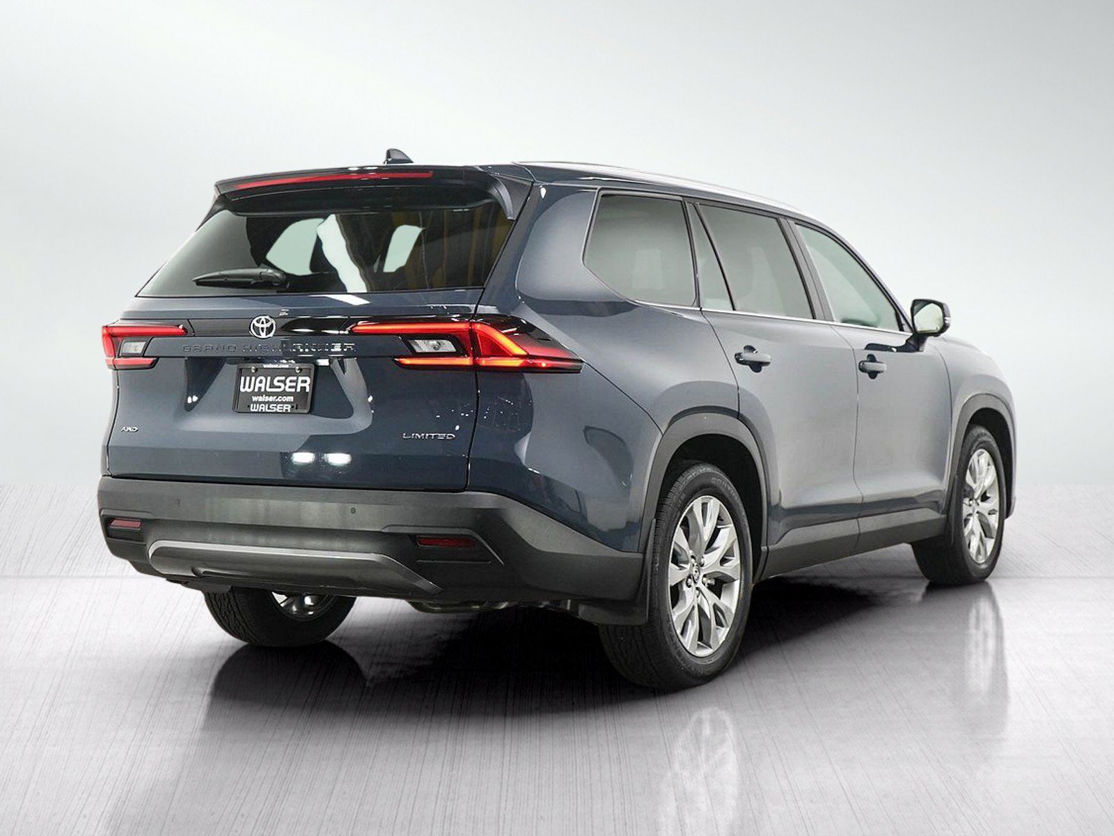 Used 2026 Toyota Grand Highlander AWD image 5