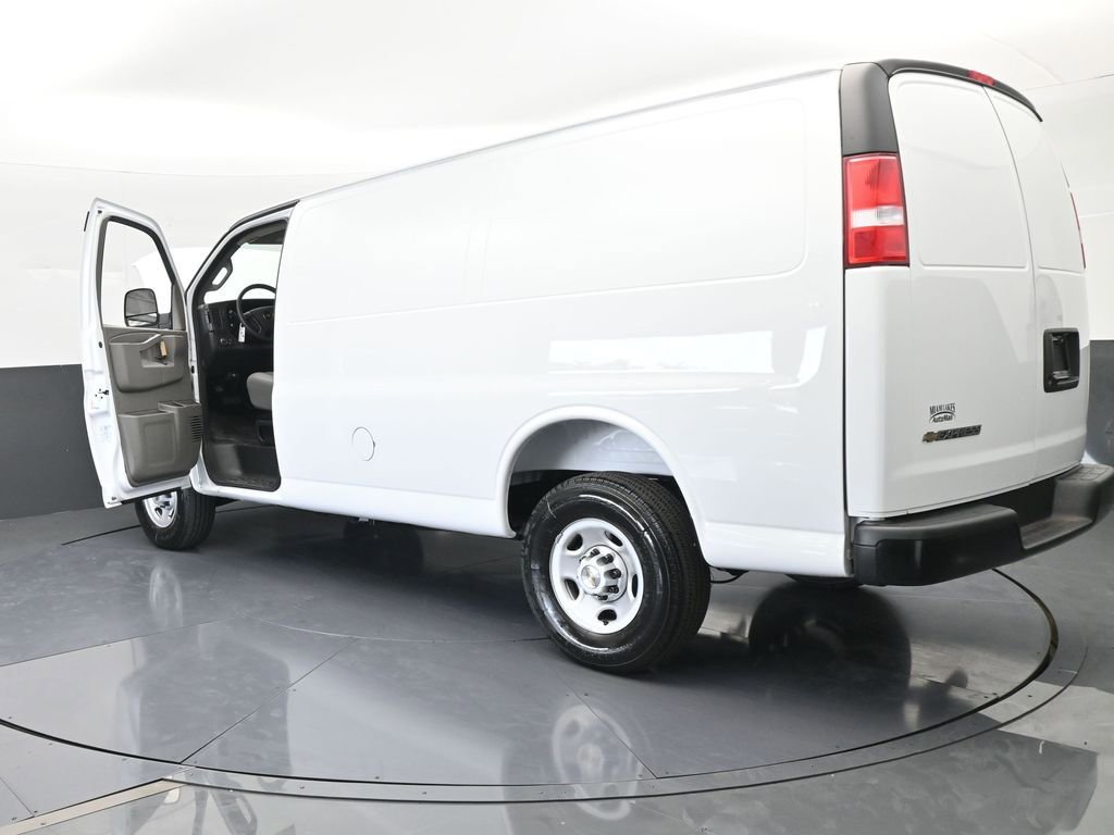 New 2025 Chevrolet Express 2500 w/ Driver Convenience Package image 63