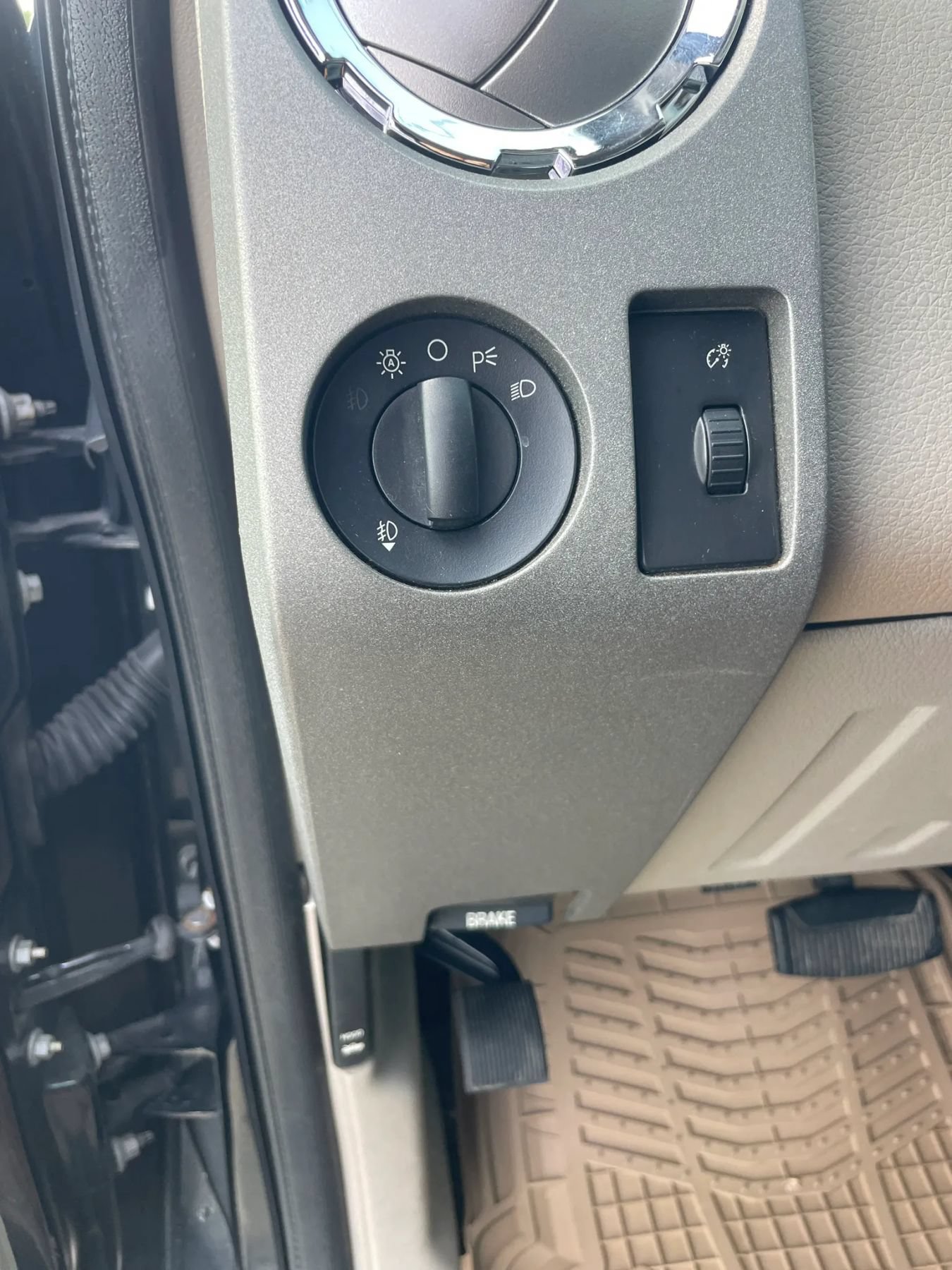 Used 2009 Ford F250 FX4 AWD/4WD image 23