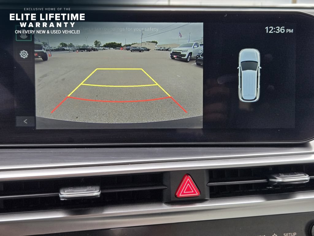 Certified 2025 Kia Sorento EX FWD image 16