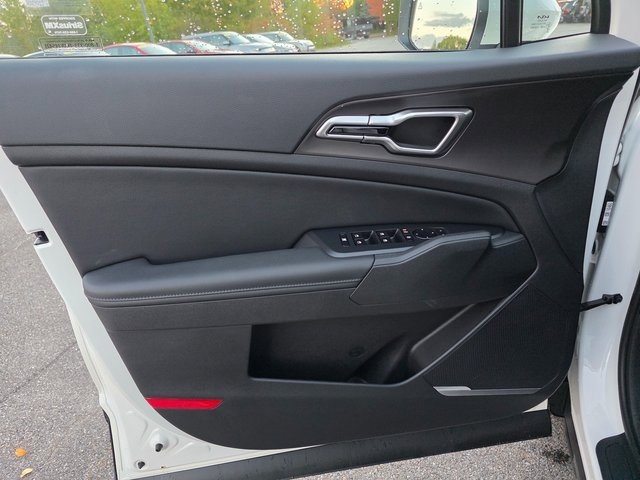 New 2026 Kia Sportage EX image 24