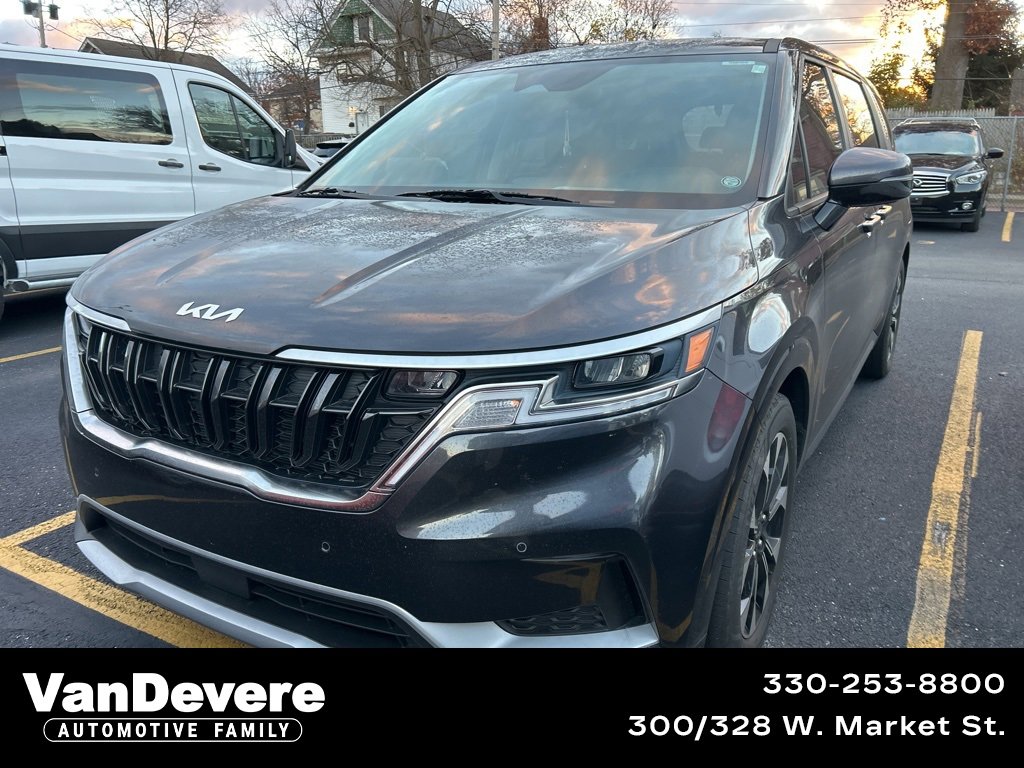 Used 2023 Kia Carnival EX