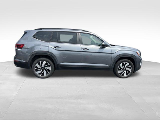 Used 2024 Volkswagen Atlas SE FWD image 8