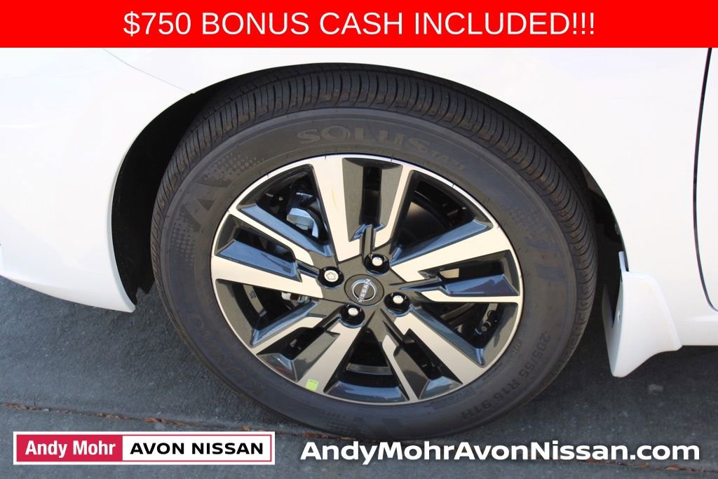 New 2025 Nissan Versa SV w/ Trunk Package image 6