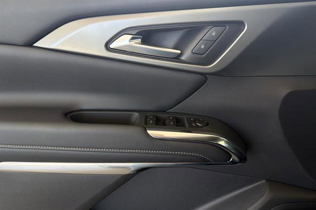 New 2026 Chevrolet Traverse LT FWD image 11