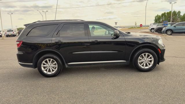 Used 2024 Dodge Durango SXT w/ 3rd Row Seating Group AWD/4WD image 9
