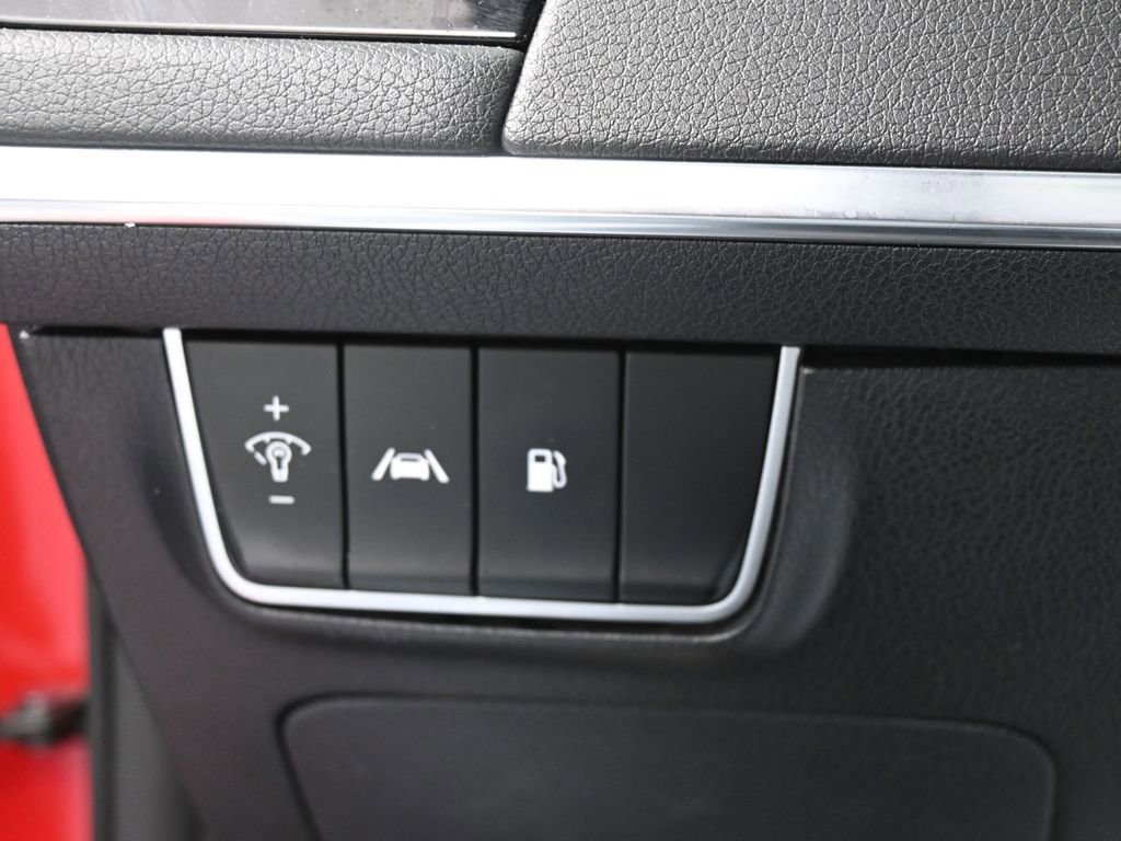 Used 2023 Kia Stinger GT-Line w/ Sun & Sound Package image 17