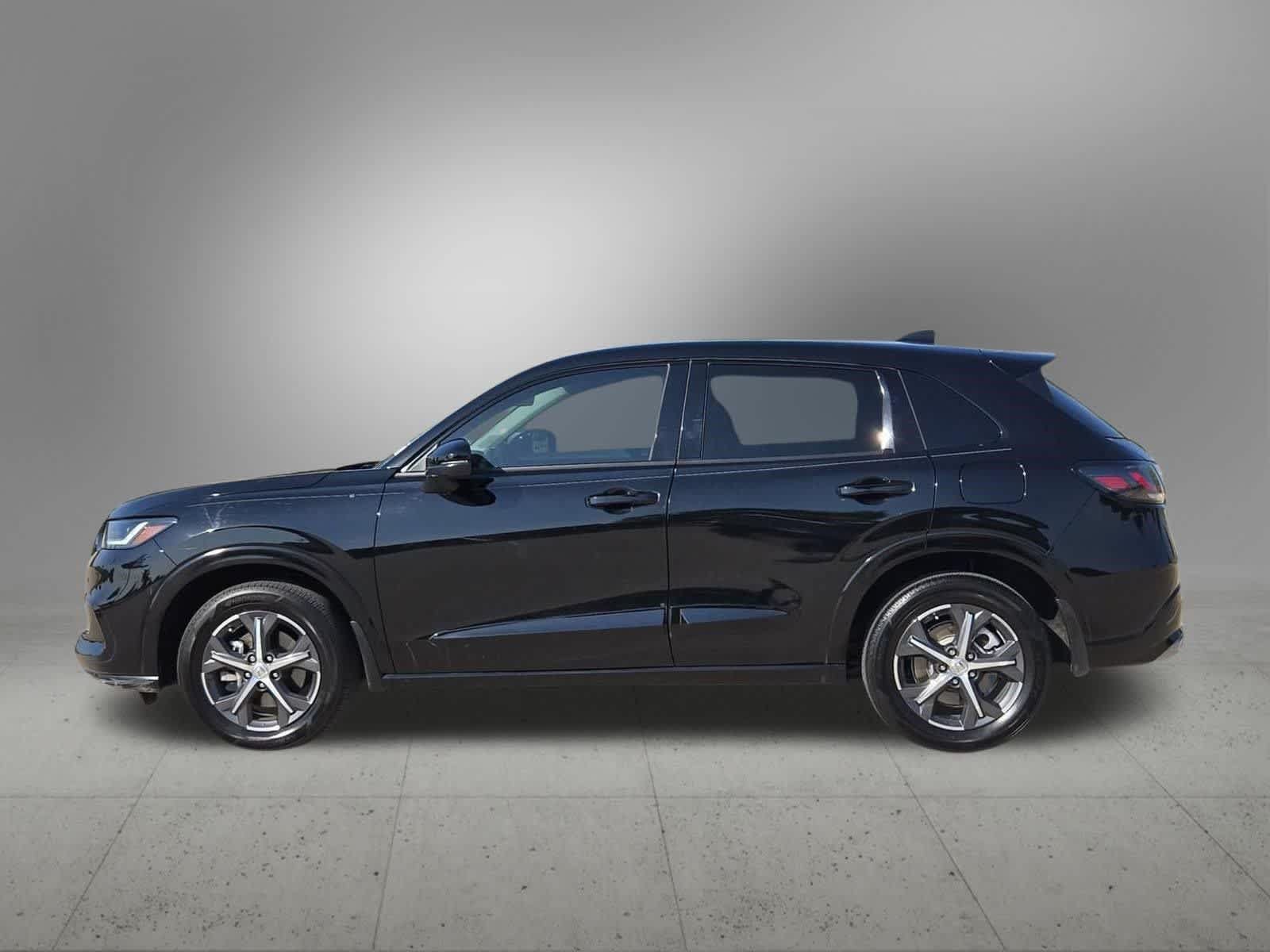 Used 2023 Honda HR-V EX-L image 3