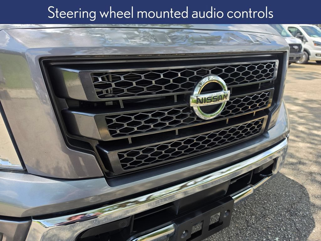 Used 2021 Nissan Titan SV w/ SV Convenience Package AWD/4WD image 16
