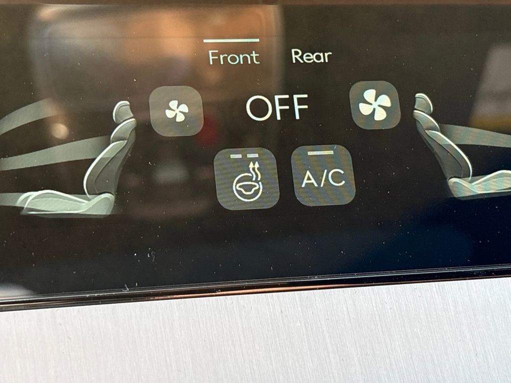 New 2026 Genesis GV70 2.5T Advanced image 20