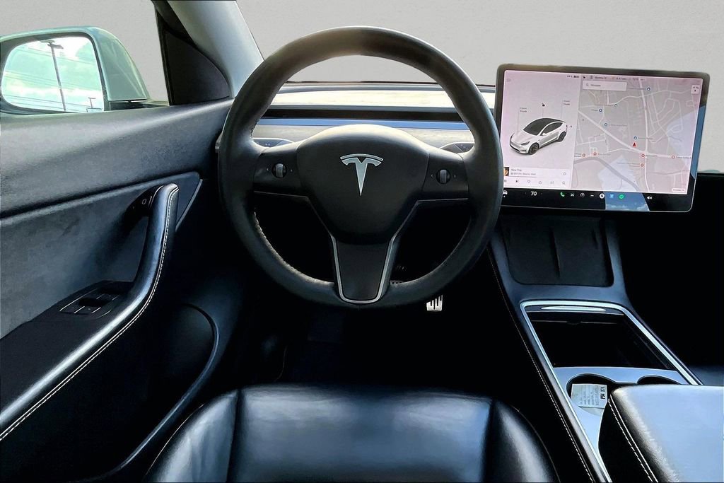 Used 2021 Tesla Model Y Long Range AWD/4WD image 9
