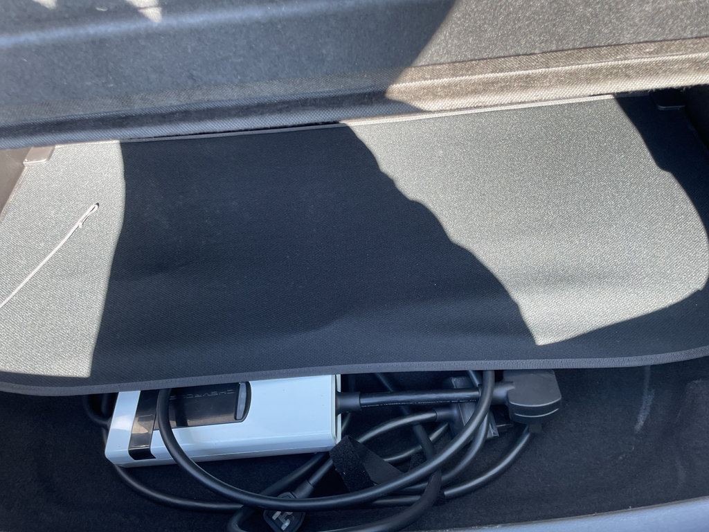 Used 2023 Chevrolet Bolt EUV LT w/ Convenience Package FWD image 42