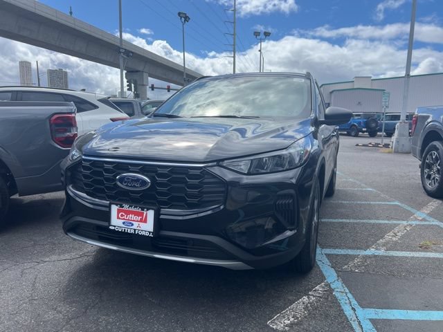 New 2025 Ford Escape ST-Line w/ Tech Pack #1 FWD image 1