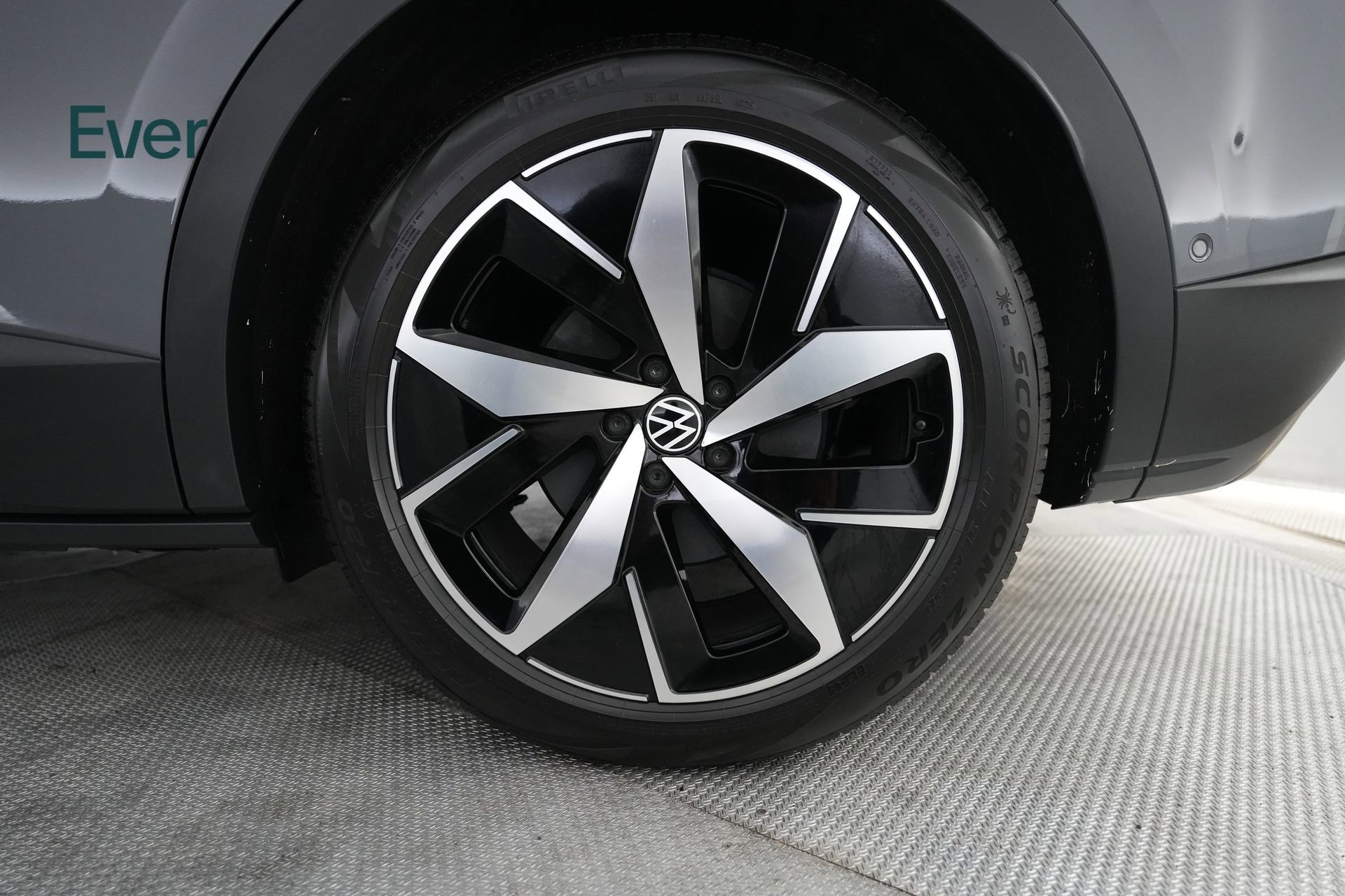 Used 2023 Volkswagen ID.4 Pro S RWD image 9