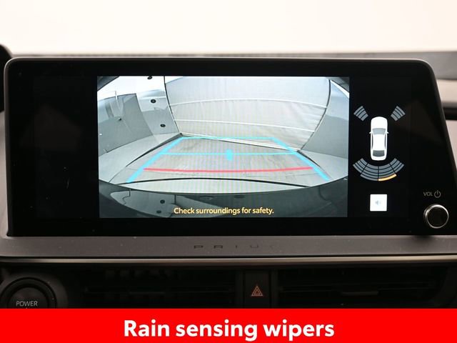 Used 2024 Toyota Prius XLE image 15