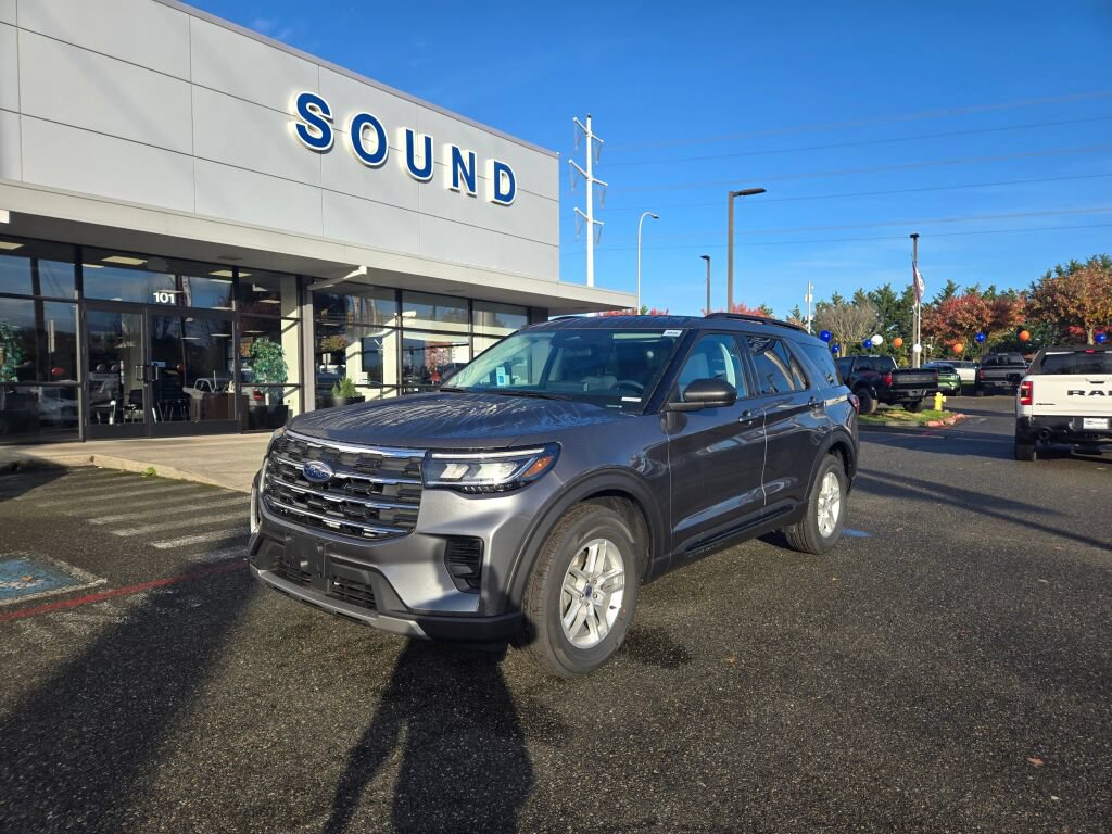 New 2026 Ford Explorer Active AWD/4WD image 1