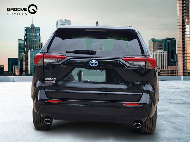 Used 2023 Toyota RAV4 SE w/ Weather & Moonroof Package AWD/4WD image 5