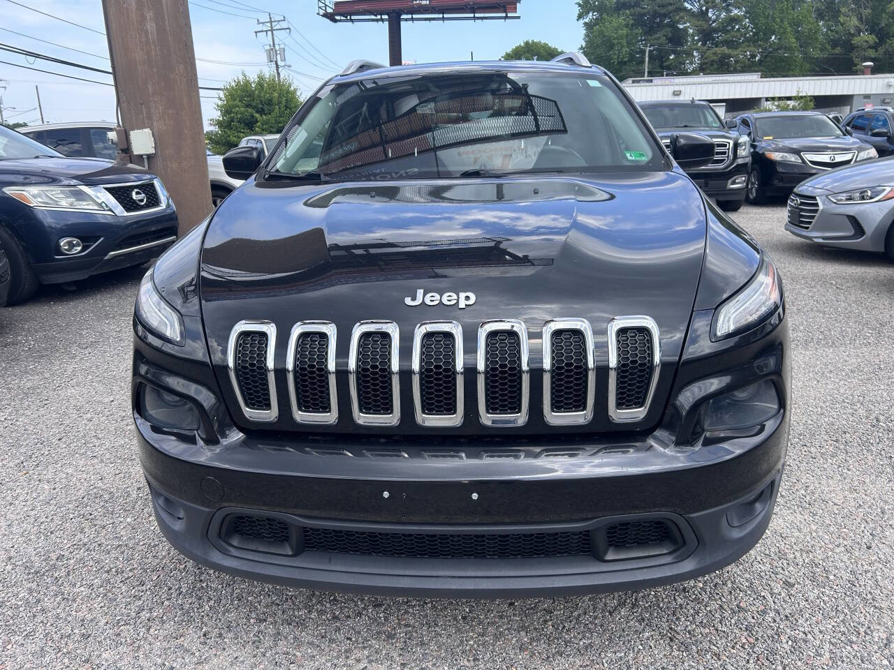 Used 2014 Jeep Cherokee Latitude image 3