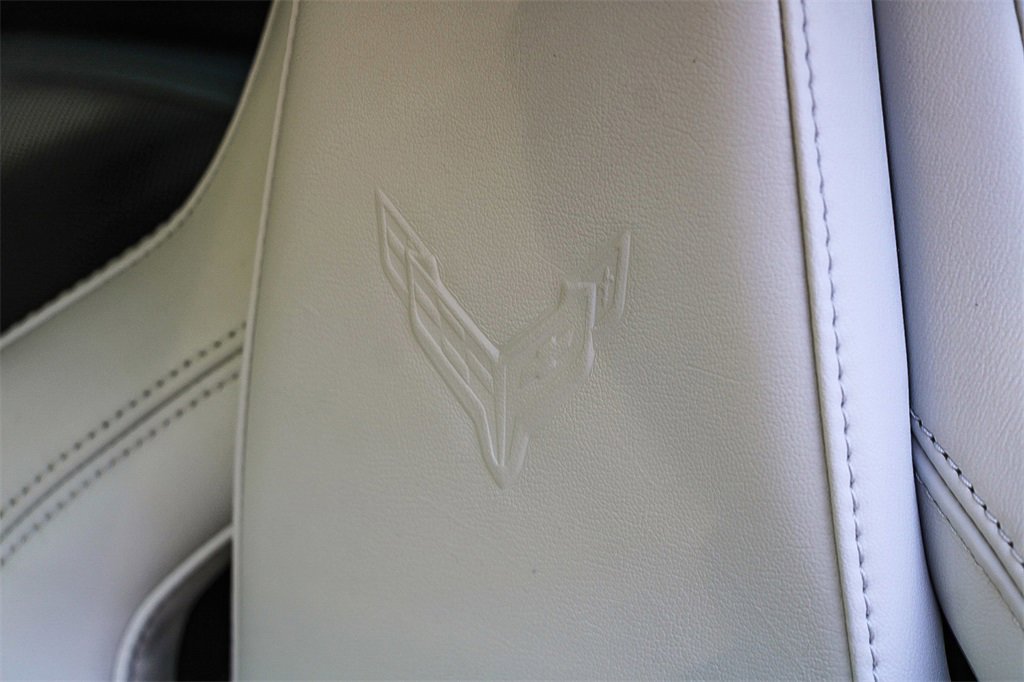 Used 2022 Chevrolet Corvette Stingray Convertible w/ 1LT image 27
