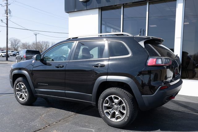Used 2020 Jeep Cherokee Trailhawk w/ Cold Weather Group image 3