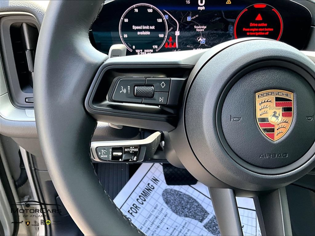 Used 2026 Porsche Cayenne AWD/4WD image 16