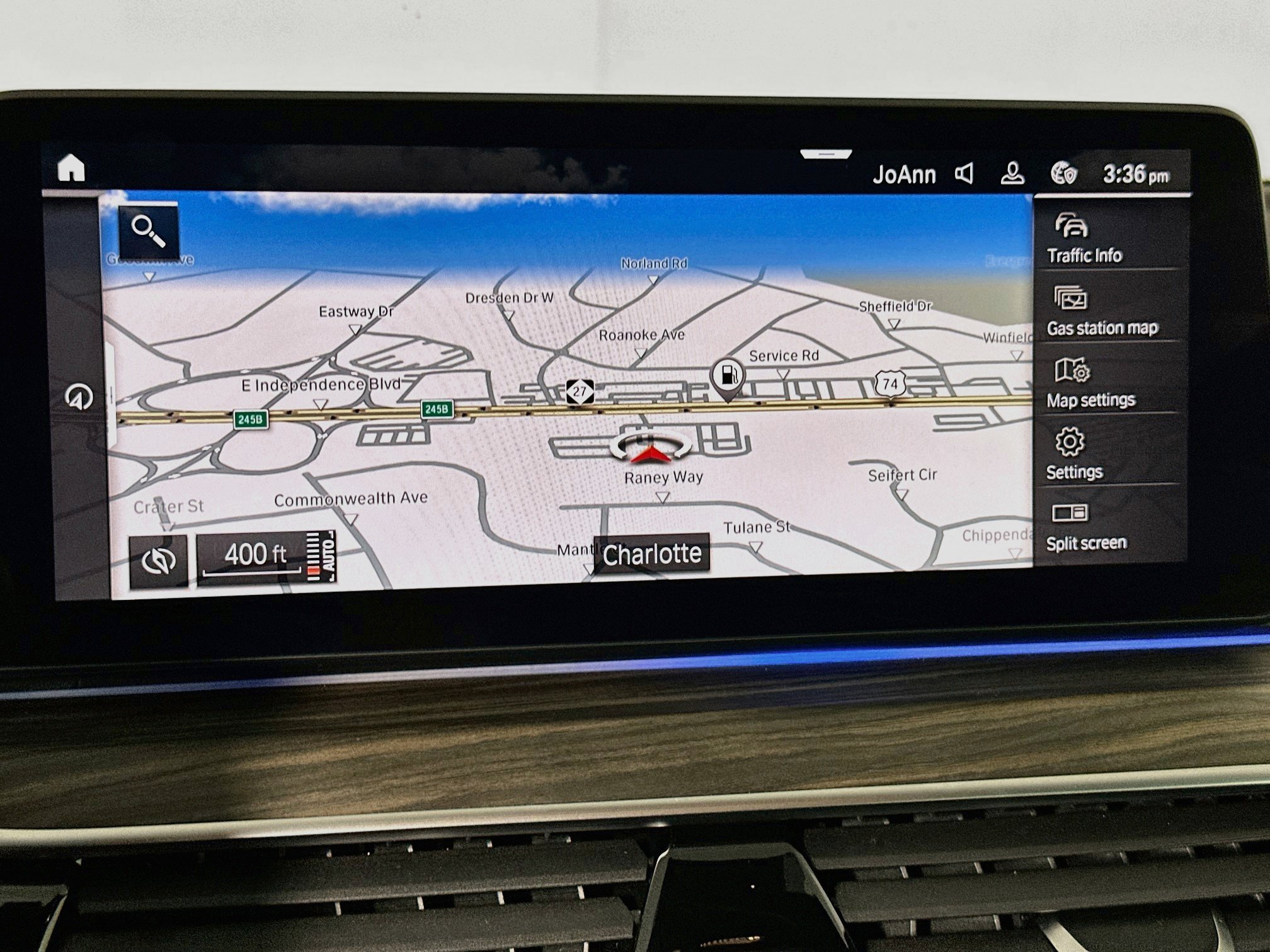 Used 2022 BMW M550i xDrive AWD/4WD image 22