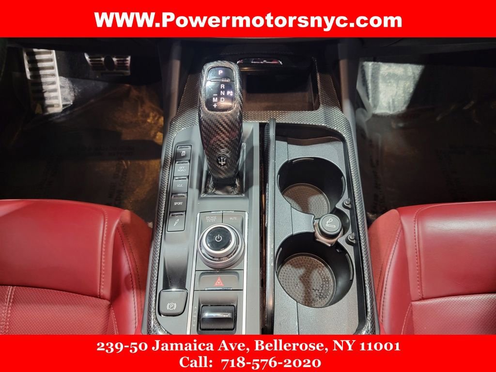 Used 2022 Maserati Levante GT image 33