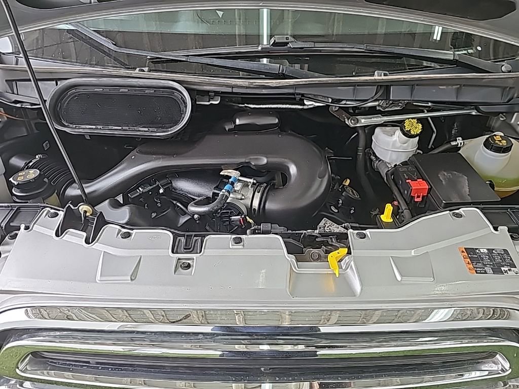 Used 2019 Ford Transit 150 XLT image 25