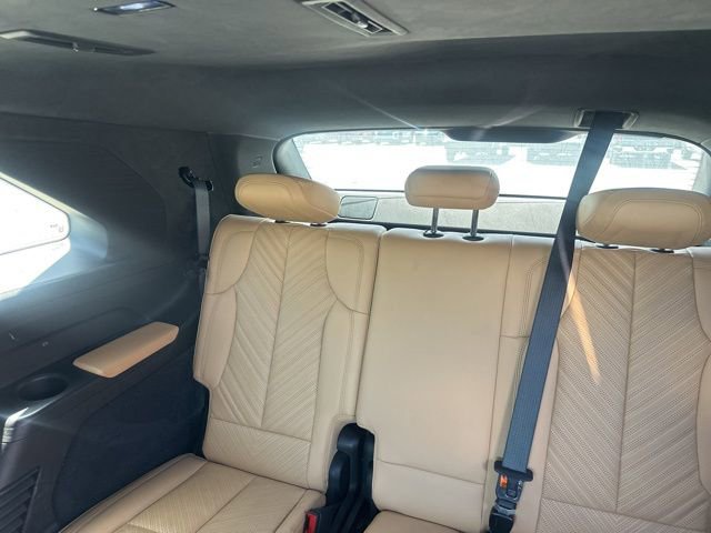 Certified 2025 Cadillac Escalade IQ Luxury 2 AWD/4WD image 9