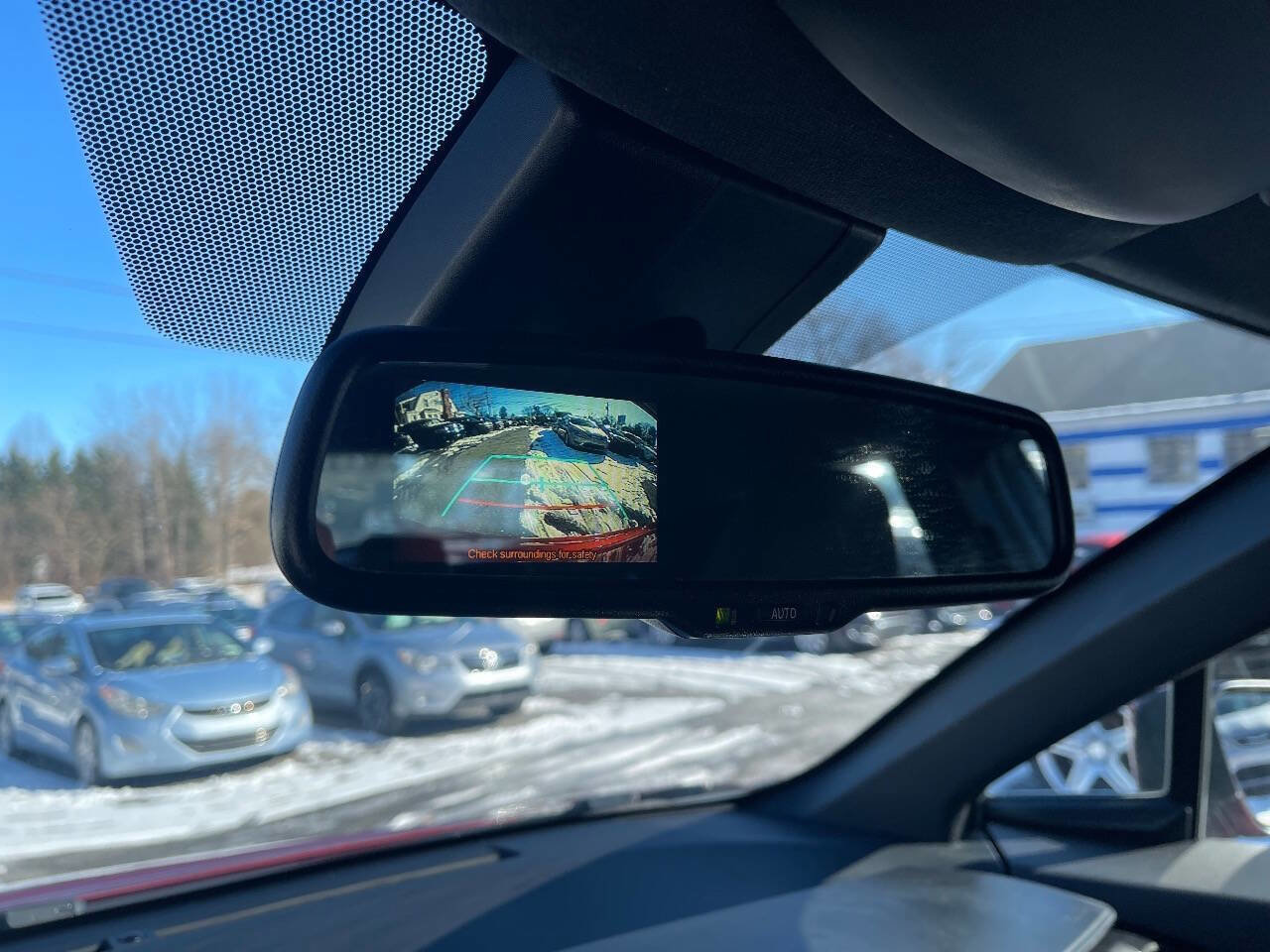 Used 2018 Toyota C-HR XLE FWD image 18