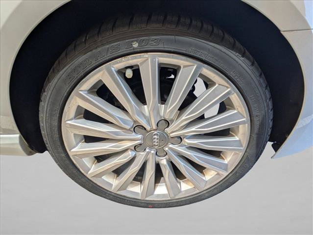 Used 2017 Audi A3 e-tron Premium Plus w/ Premium Plus Package FWD image 7