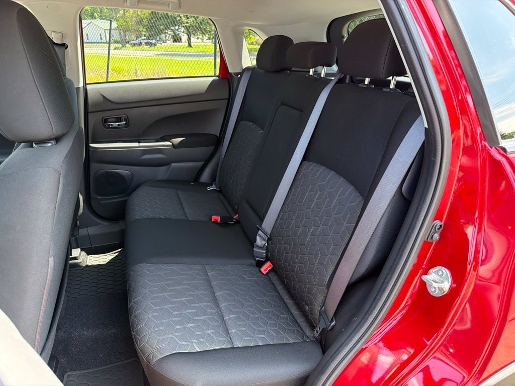 Used 2024 Mitsubishi Outlander Sport AWD image 23