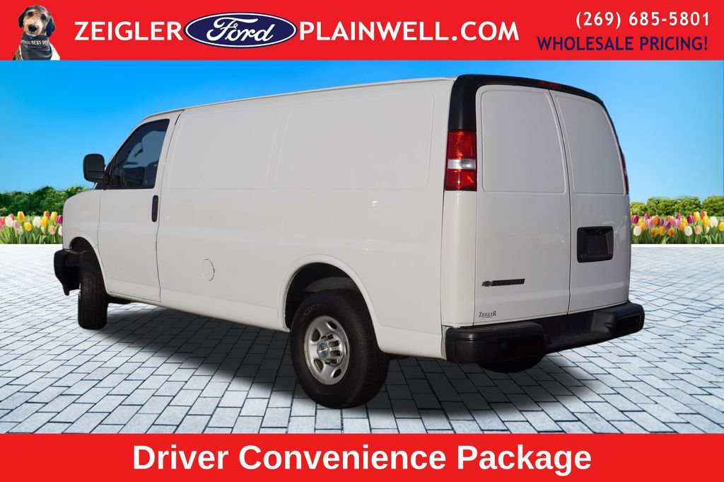 Used 2021 Chevrolet Express 2500 w/ Driver Convenience Package image 2
