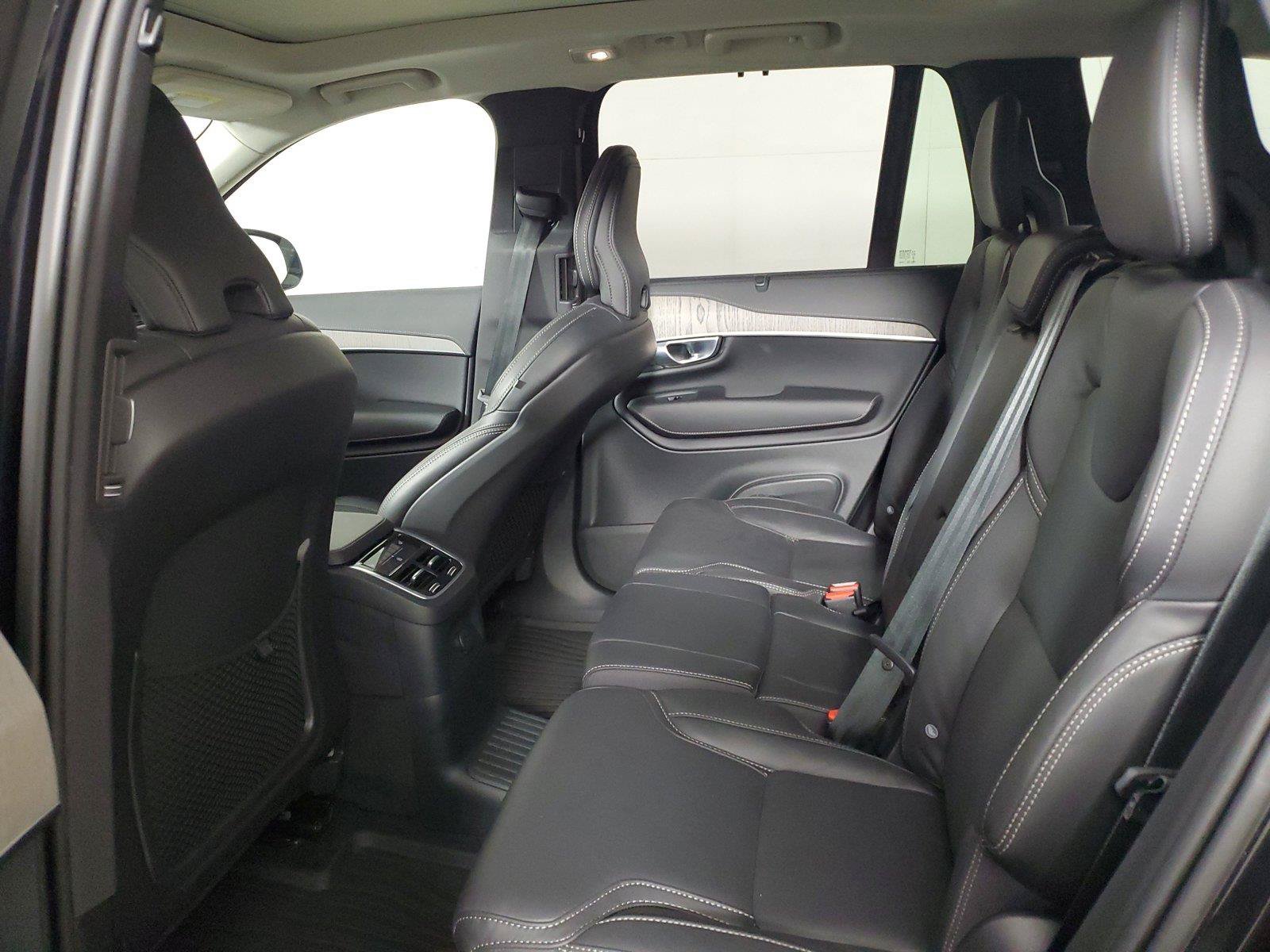 Certified 2024 Volvo XC90 T8 Ultimate w/ Protection Package AWD/4WD image 11