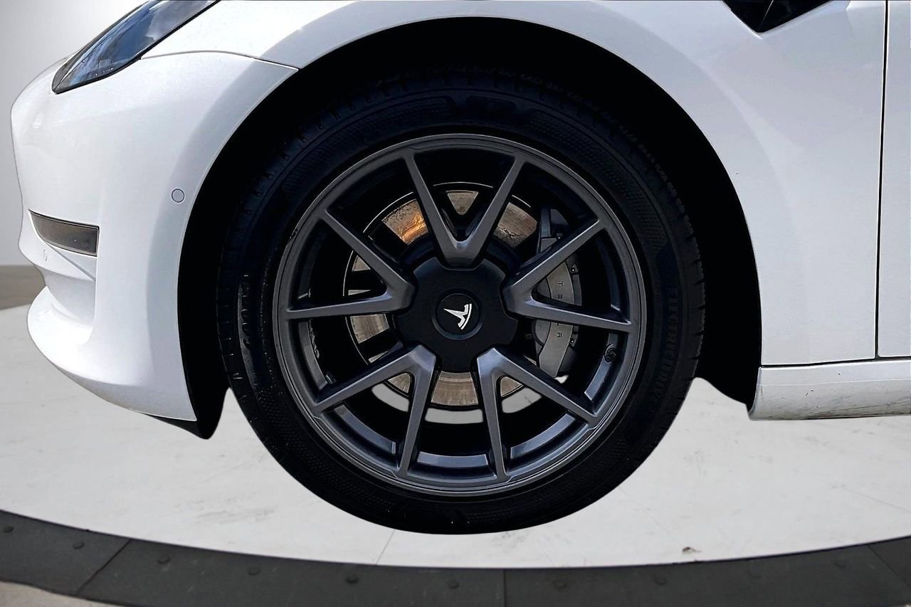 Used 2022 Tesla Model 3 Long Range image 35