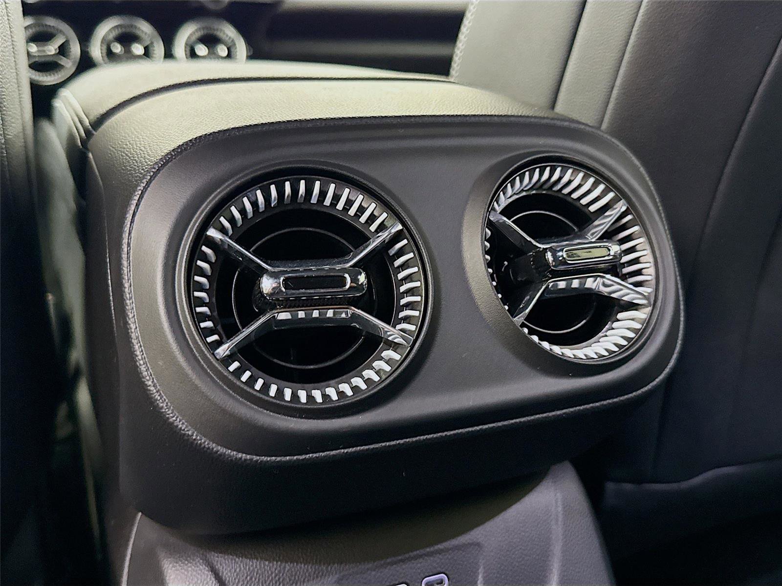 Used 2024 Chevrolet Blazer EV LT image 26