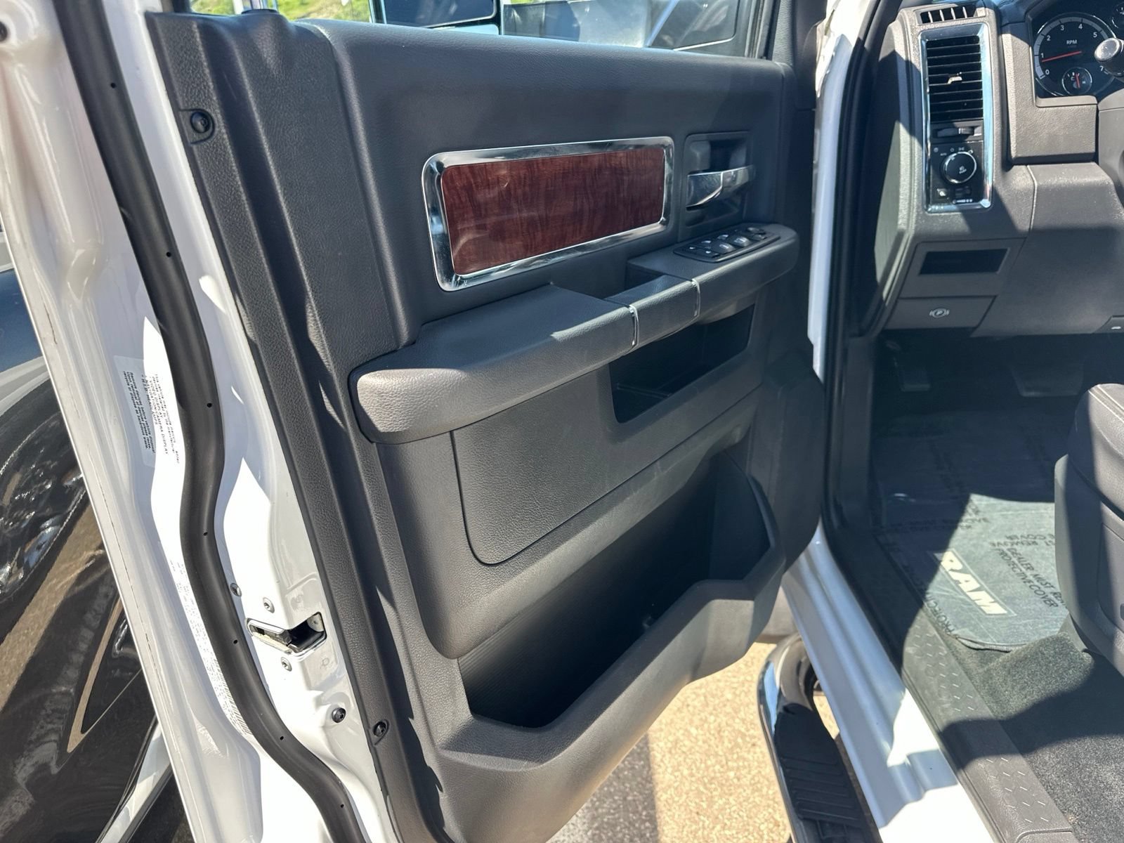 Used 2012 RAM 1500 Laramie w/ Protection Group AWD/4WD image 19