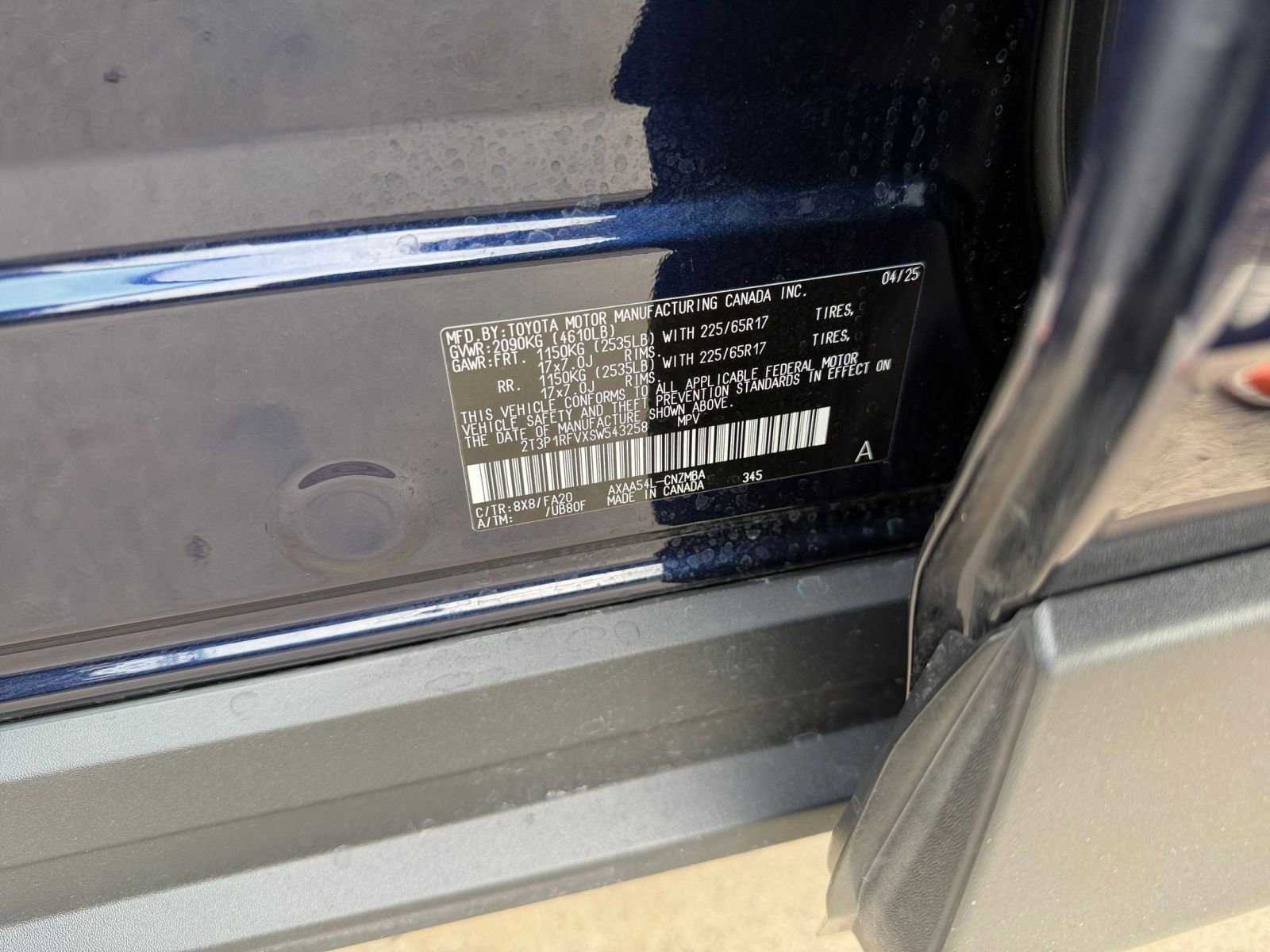 Used 2025 Toyota RAV4 XLE w/ Convenience Package image 30