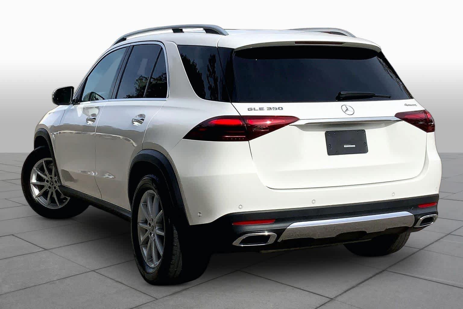 Used 2024 Mercedes-Benz GLE 350 4MATIC image 11