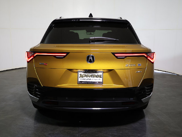 Used 2024 Acura ZDX Type S AWD/4WD image 10