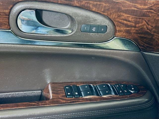 Used 2014 Buick Enclave Premium w/ Trailering Provision Package image 19