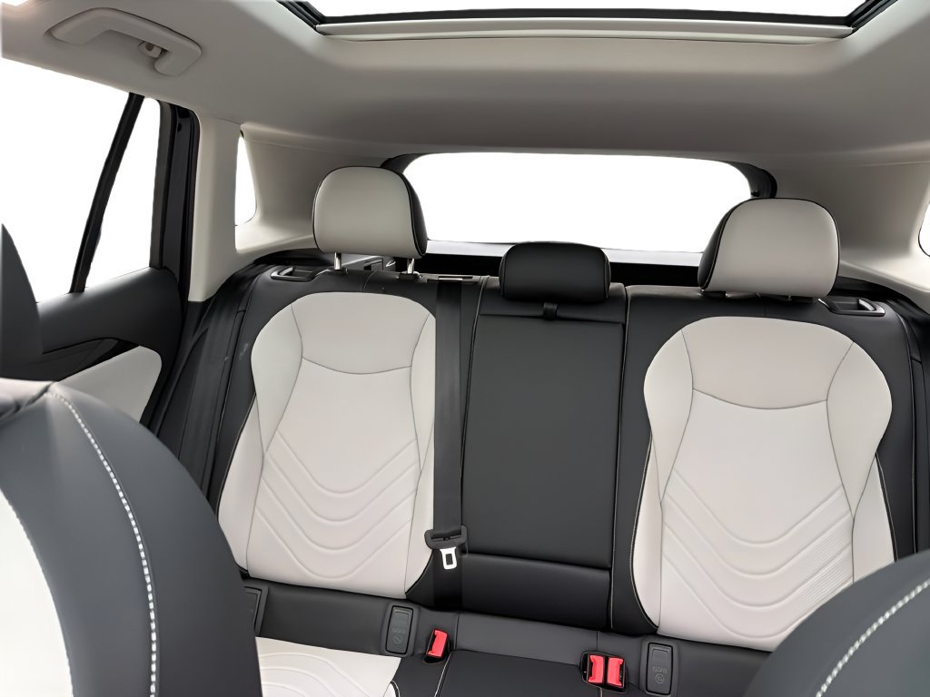 New 2026 Volkswagen Tiguan SE AWD/4WD image 25