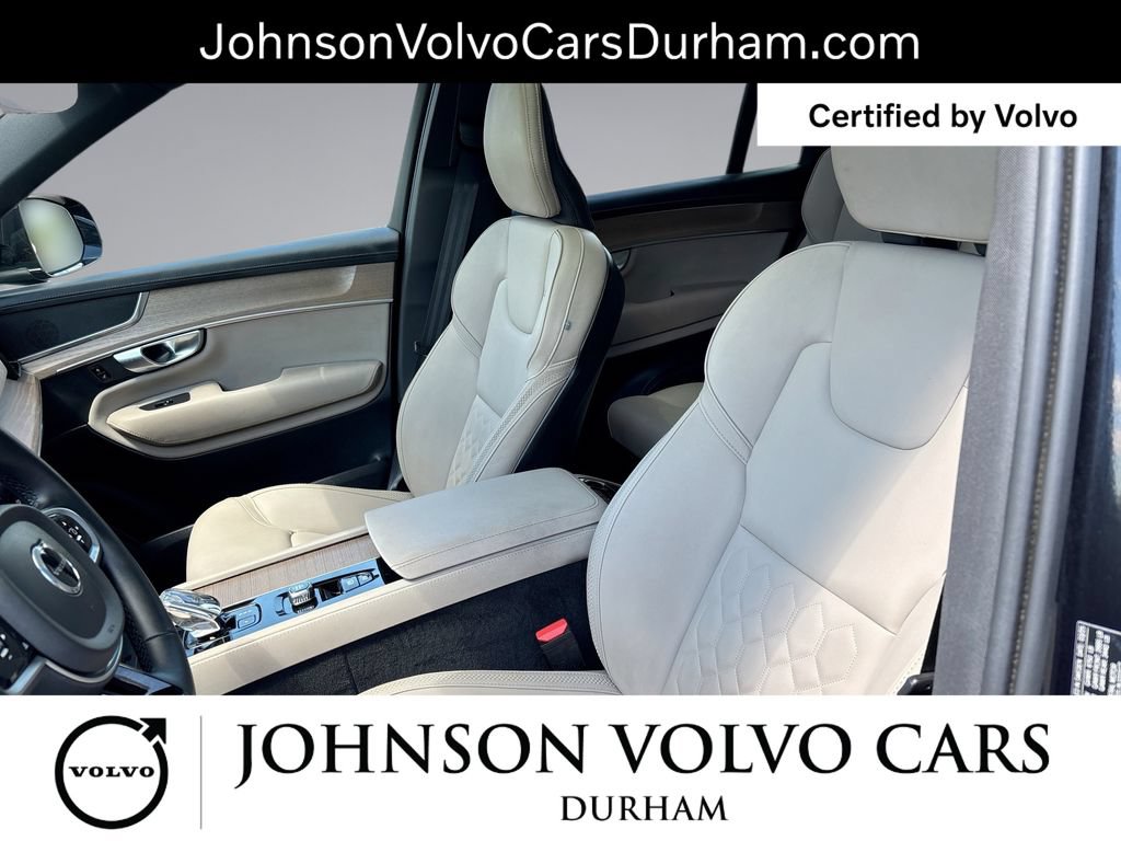 Certified 2025 Volvo XC90 B5 Plus AWD/4WD image 14
