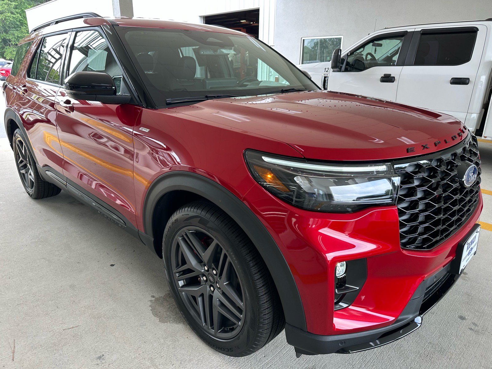 New 2026 Ford Explorer ST-Line w/ ST-Line Street Pack RWD image 7