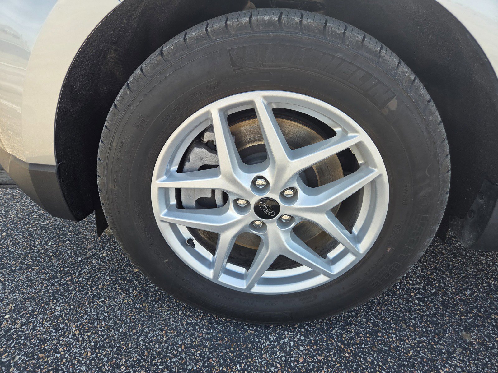 Certified 2024 Ford Edge SEL w/ Convenience Package image 23