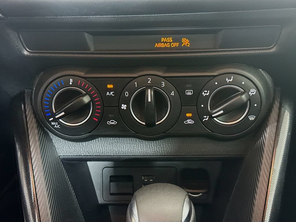 Used 2016 Scion iA FWD image 15