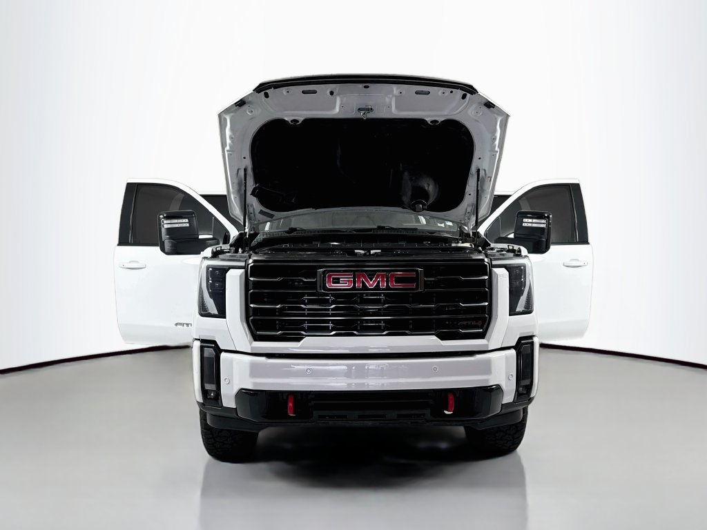 Used 2024 GMC Sierra 2500 AT4 w/ AT4 Premium Plus Package AWD/4WD image 27
